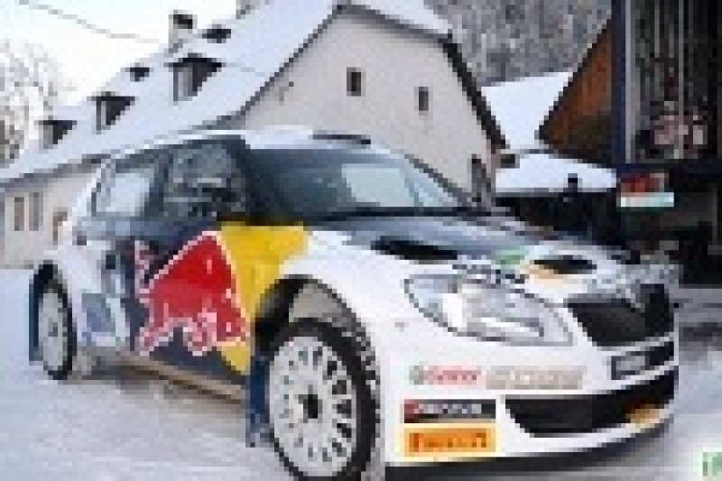 Pirelli nie ma 15-ek