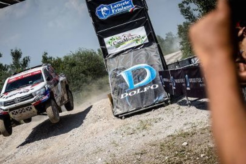 O 13 sekund od podium