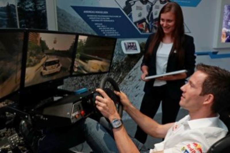 Ogier rozpoczyna od mocnego uderzenia
