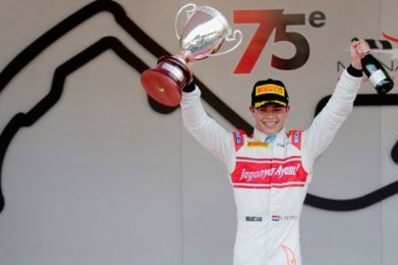 Górą junior McLarena
