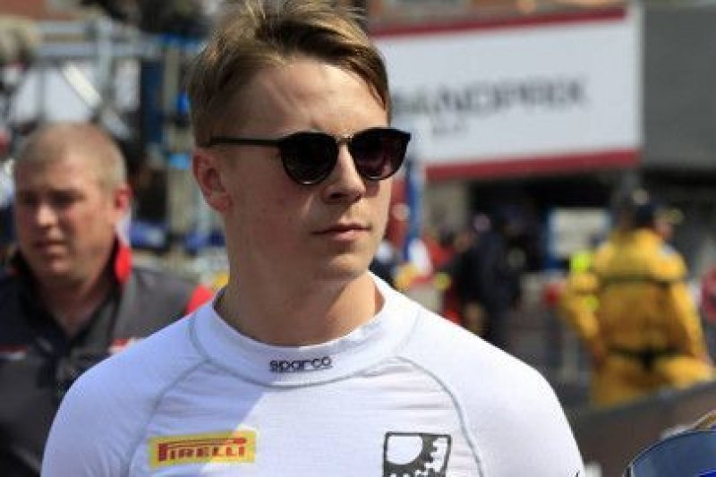 Malja pojeździ Sauberem