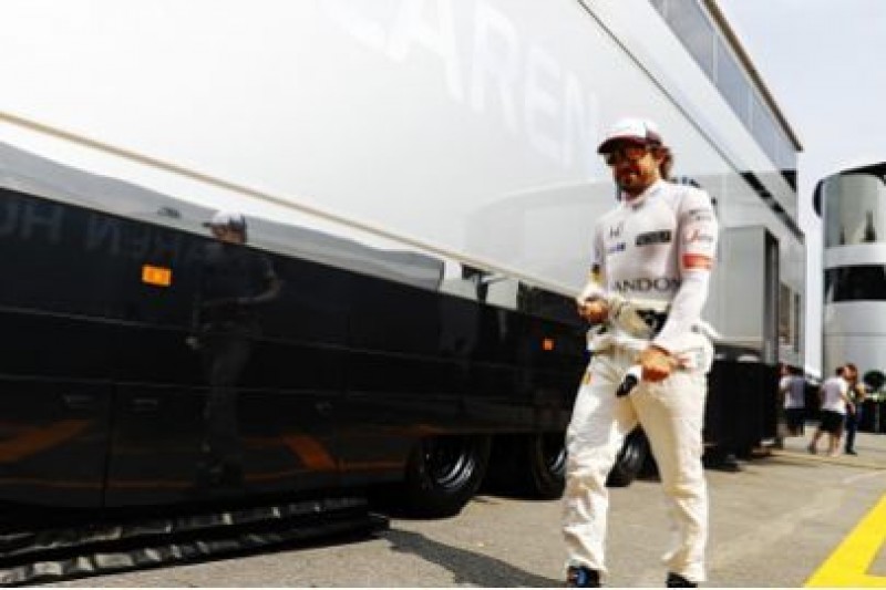 Alonso grozi opuszczeniem F1