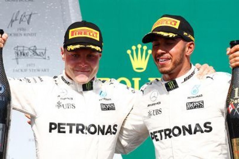 Bottas poczeka na nowy kontrakt