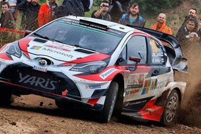 Czasem słońce, czasem deszcz – Toyota rozpoczęła Rajd Polski