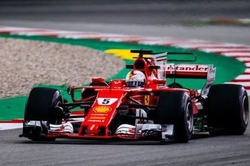 Vettel najszybszy, kłopoty Hamiltona