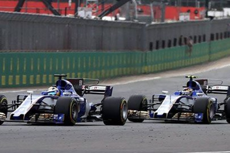 Sauber nadal z Ferrari