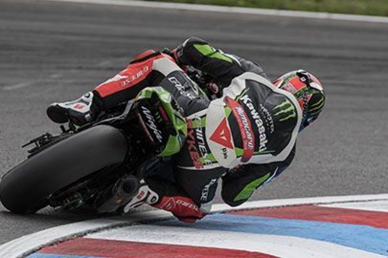 Sykes trzyma tempo