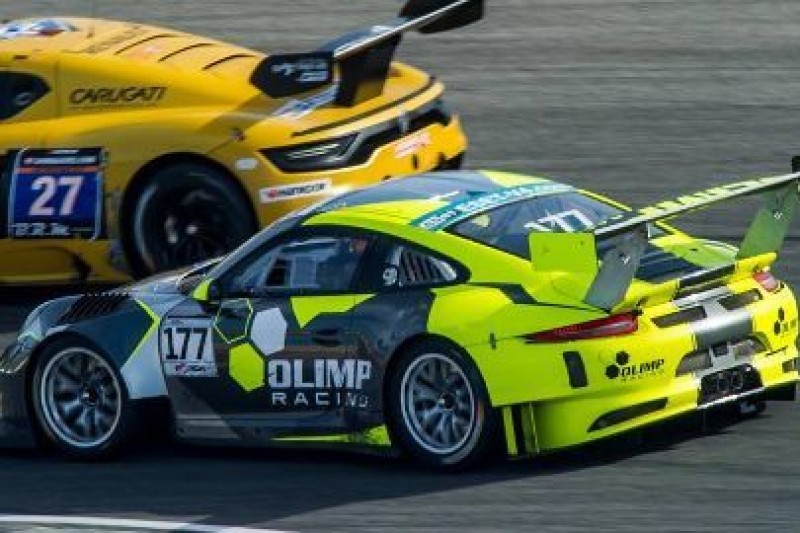 Förch Racing powered by Olimp w trzecim rzędzie