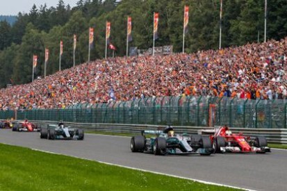 Mercedes zerwał dżentelmeńską umowę?
