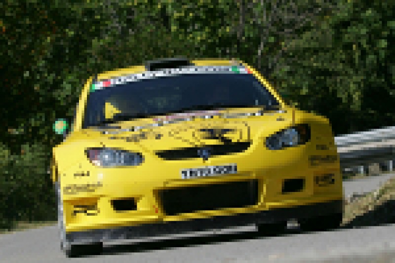 McRae i Cronin w Protonach