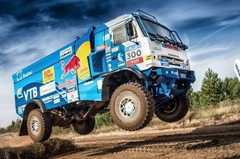 Cztery Kamazy na Dakar
