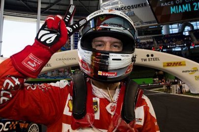 Race of Champions bez Vettela