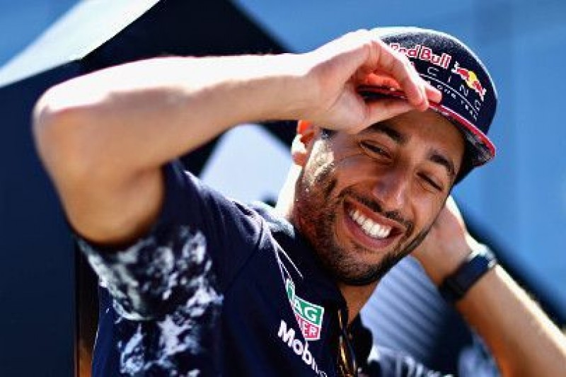 Ricciardo nie jest przekonany do Ferrari