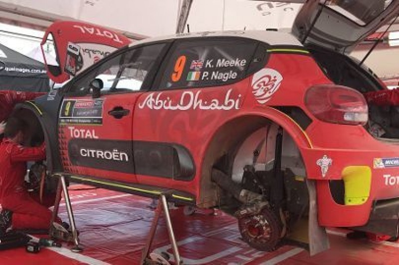 Meeke utrzymuje prowadzenie