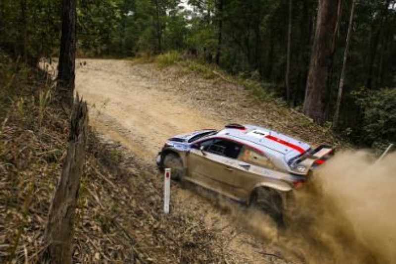 Neuville zaatakował