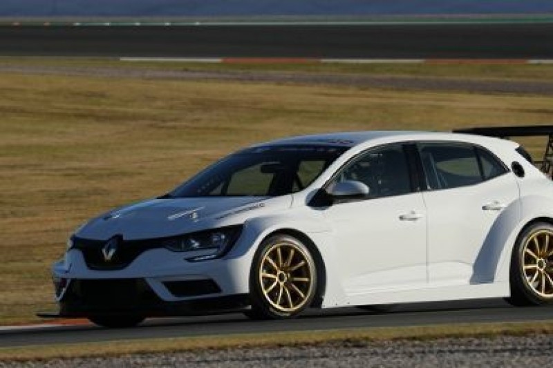 Morbidelli rozbił Mégane
