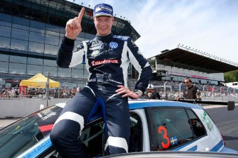 Kristoffersson również na torze