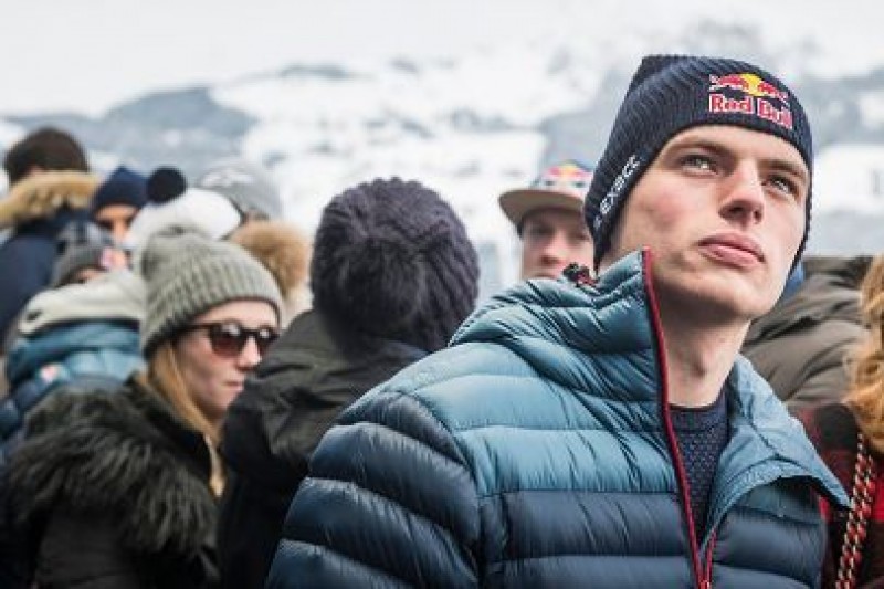 Verstappen nie zrzuci wagi