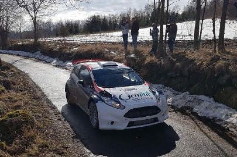Osiemnaście R5 na początek MČR