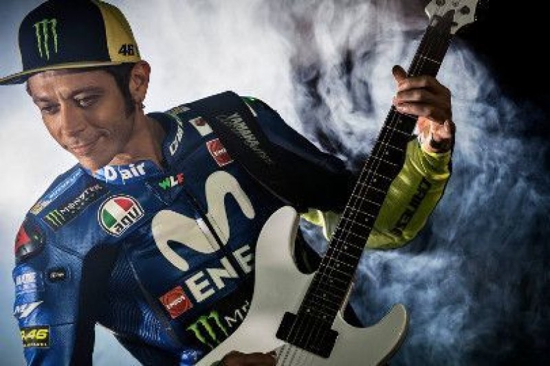 Rossi przedłużył kontrakt z Yamahą
