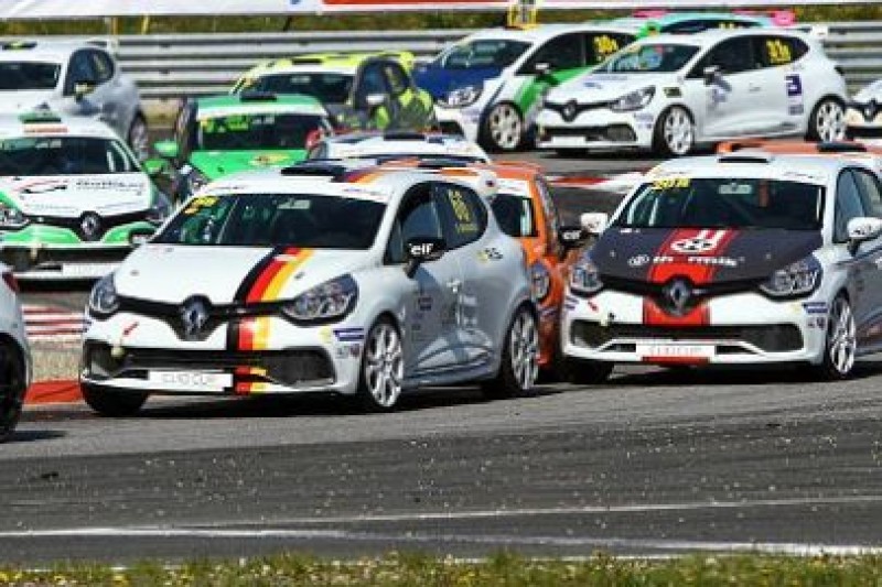 10 Polaków w Clio Cup Central Europe