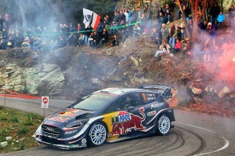Ogier na czele, błąd Meeke'a