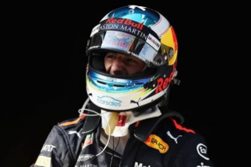 Ricciardo nic nie podpisał