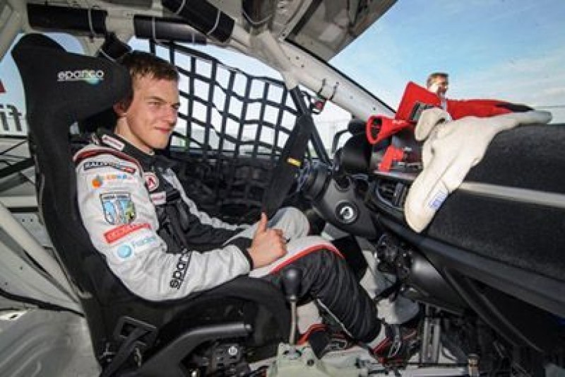 KIA Platinum Cup - wywiad z Kamilem Serafinem