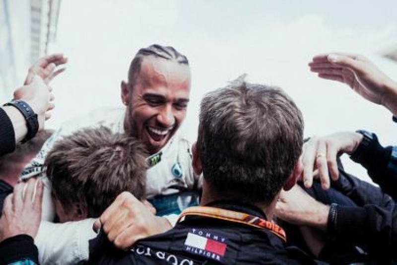 Hamilton sprawdził Mercedesa