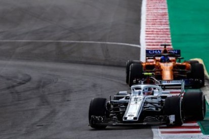 Leclerc uczył się walcząc z Alonso