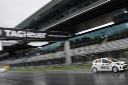Deszcz rozstrzygnął losy pole position