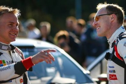 Latvala pierwszy, trzy Toyoty w czwórce