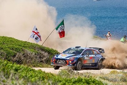 Neuville wygrywa Rajd Sardynii
