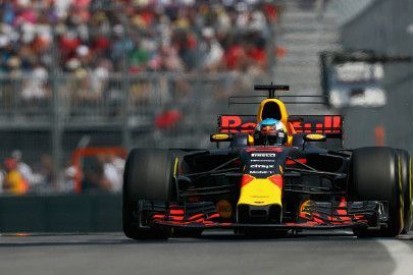 Red Bull nie chciał statusu zespołu fabrycznego