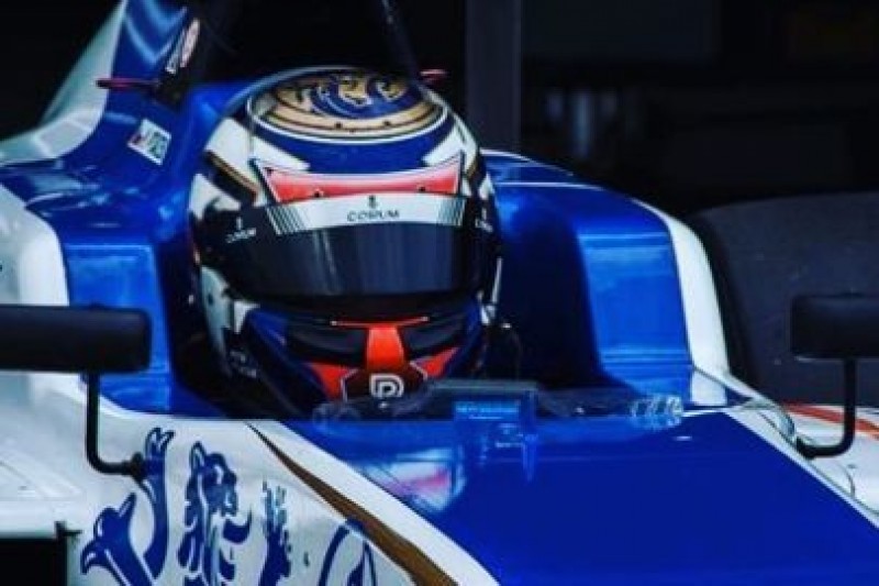 Ptáček na pole position