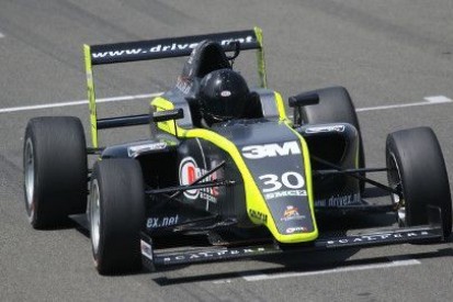 Kaminiarz w pełnym cyklu mistrzostw Hiszpanii Formuły 4