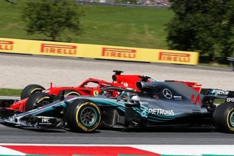 Mercedes sprawdza skutki awarii
