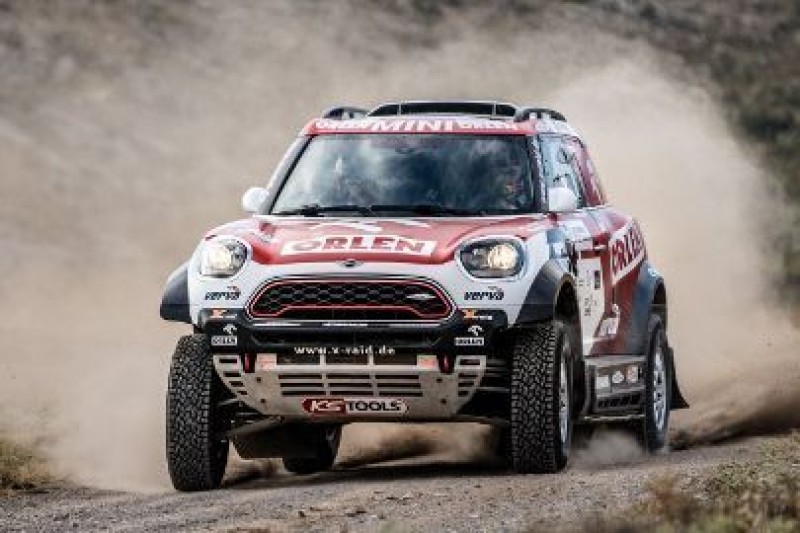 16 Polaków w Baja Aragón