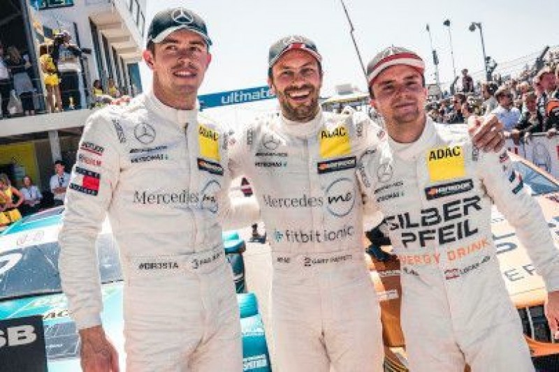 Mercedes rządzi w Zandvoort