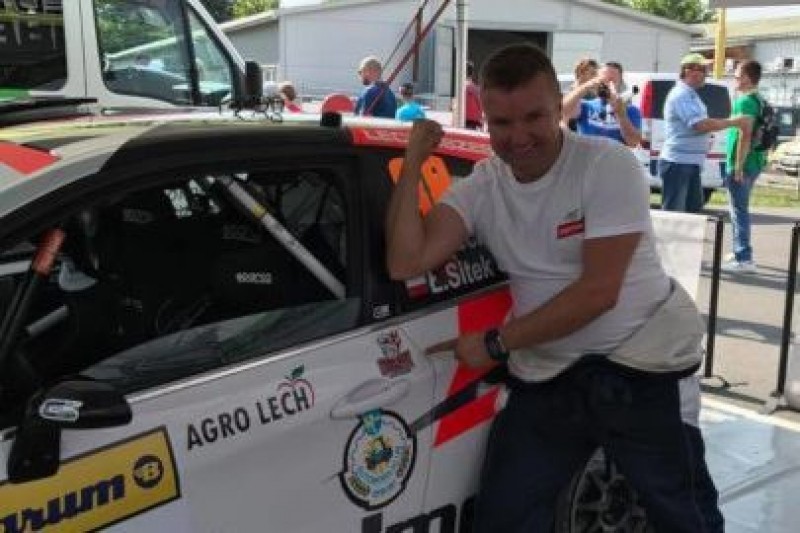 Szeja pilotem Lechoszesta