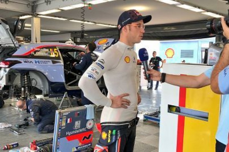 Neuville skupia się na Ogierze