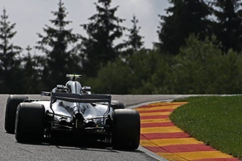 Bottas z końca stawki