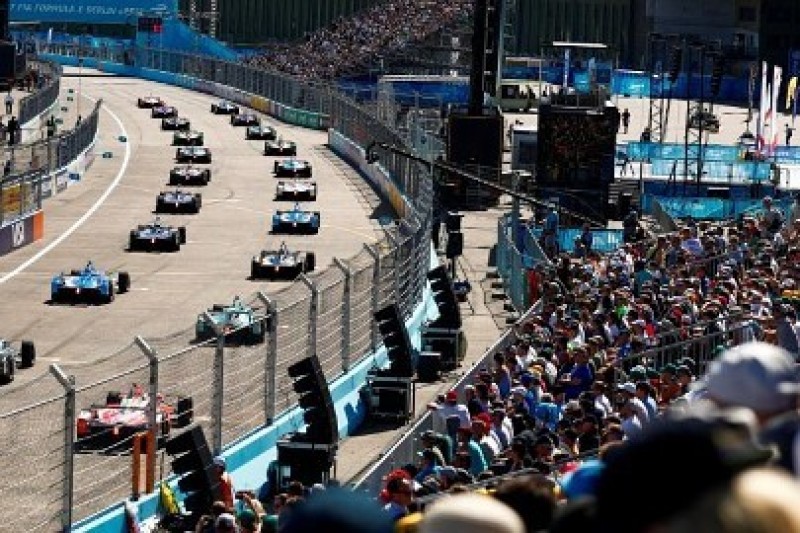 Jedenaście zespołów w Formule E