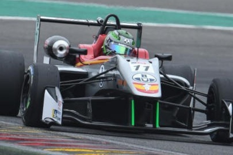 Na Silverstone w F3, w Krakowie w LMP3