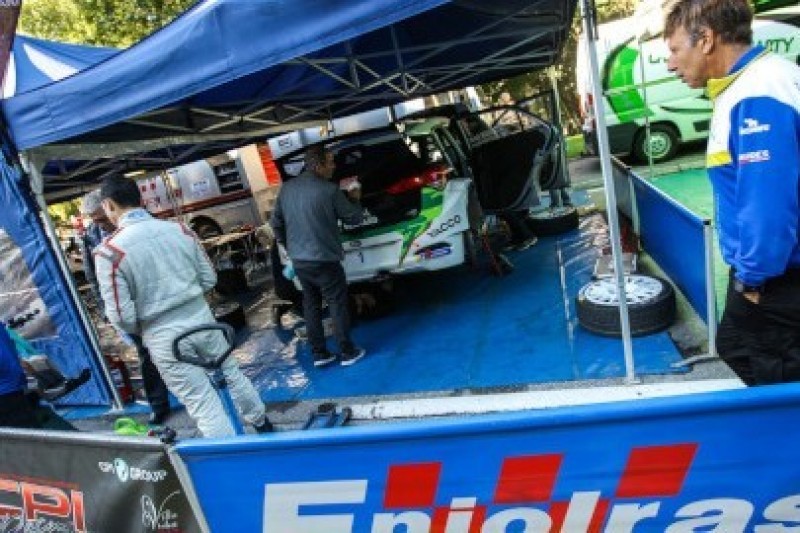 Bouffier wygrywa oesy