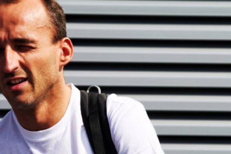 Kubica czy płatny kierowca?