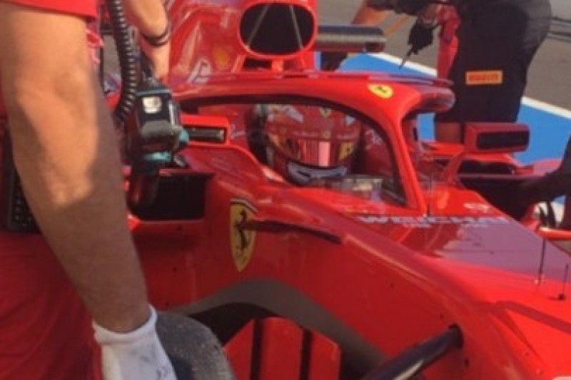Leclerc w czerwieni