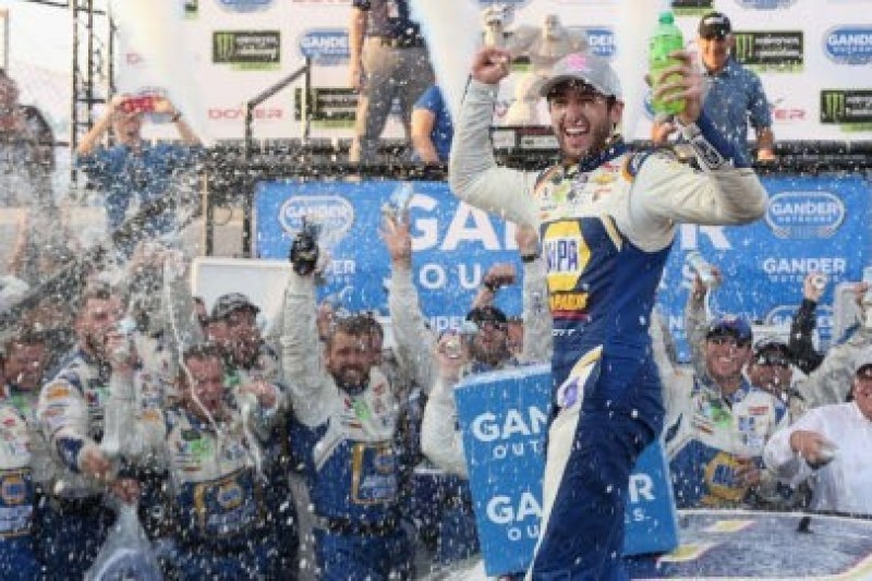Elliott w Round of 8