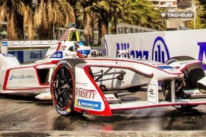 Lopez zostaje w Dragon Racing