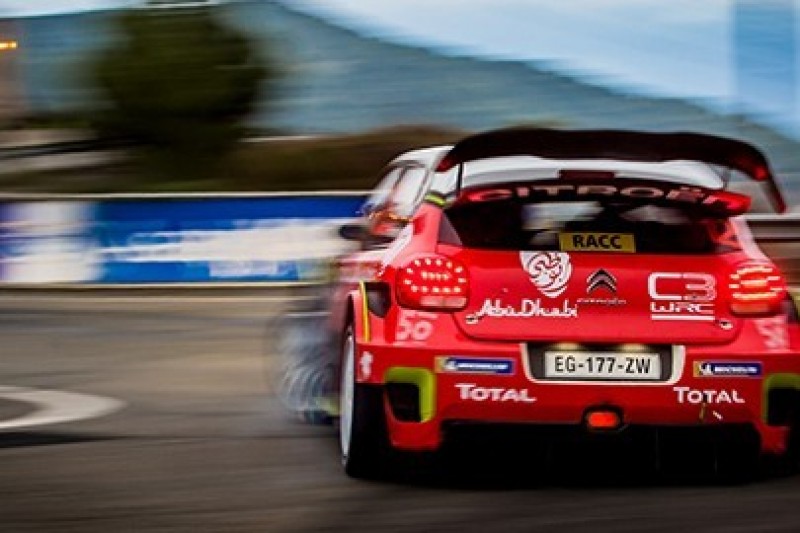 Citroen rozmawia ze sponsorami